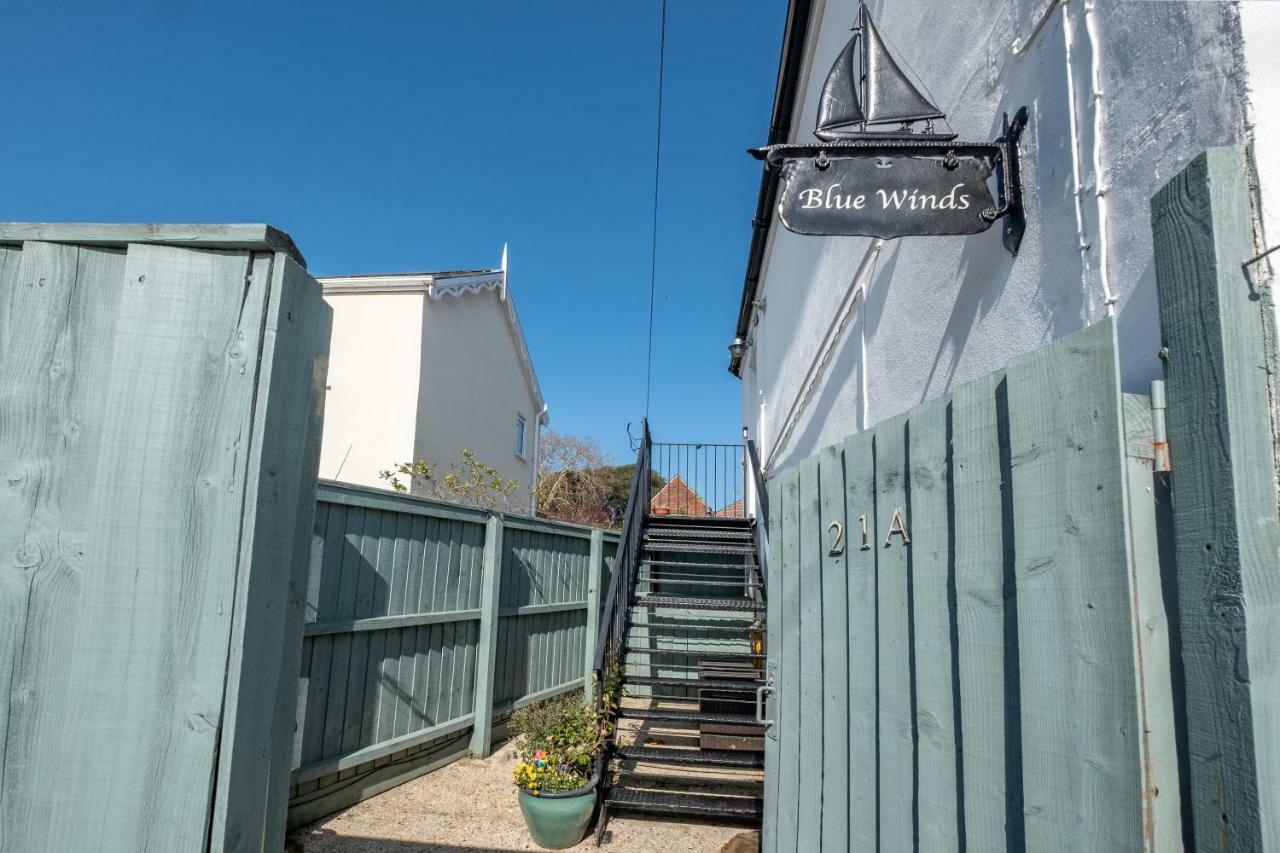 Blue Winds And Waves Apartment Cowes  Exterior foto